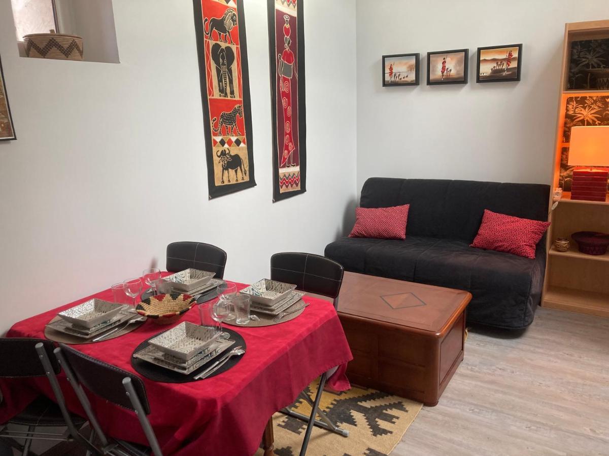 Chambre D'Hotes Les Roches Corme-Royal エクステリア 写真